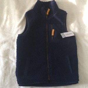 NWT Carter’s boys vest size 4